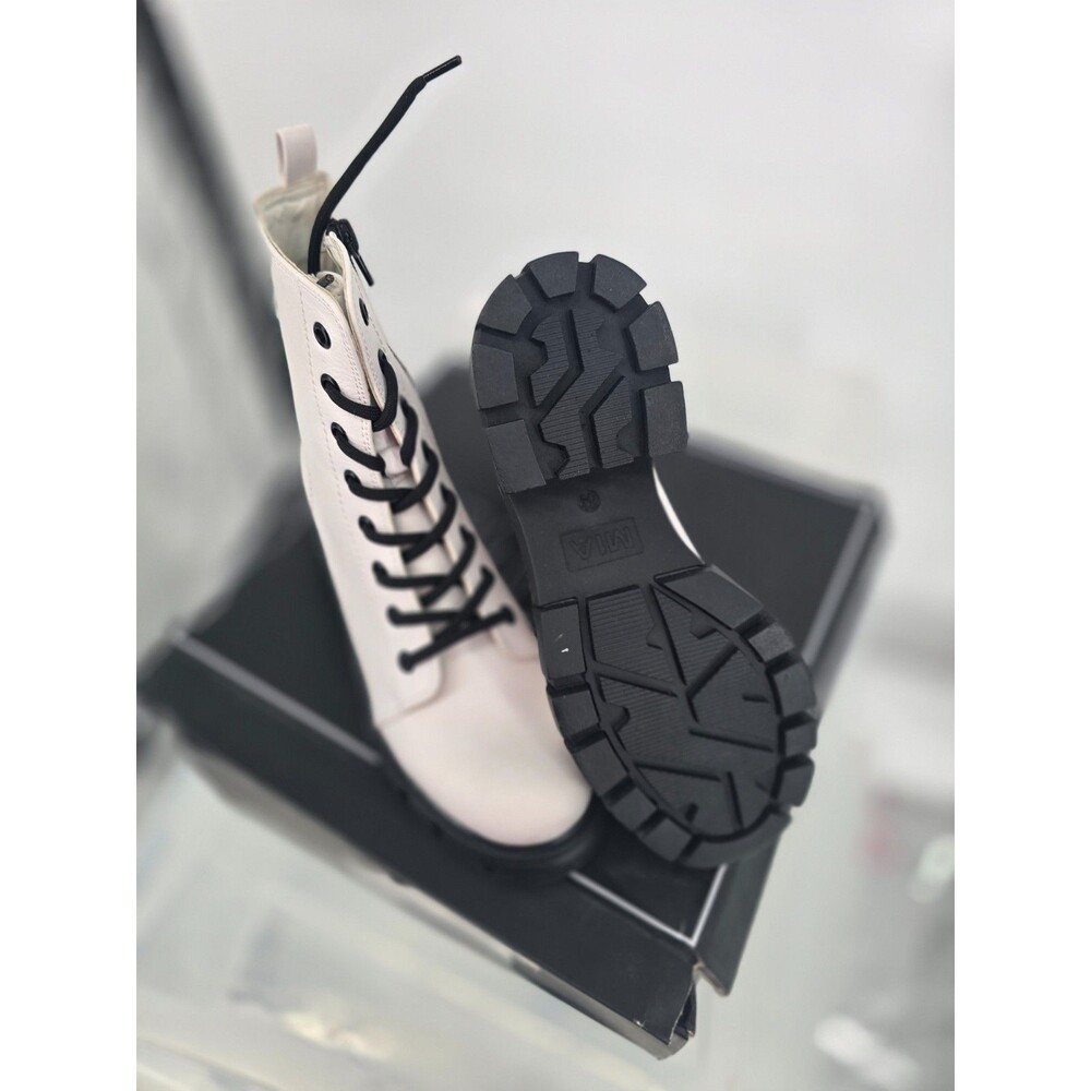 Mia Boots Womens 6.5 M Marlee Combat Platform Chunky Black Lace Zip White NIB - Picture 6 of 6